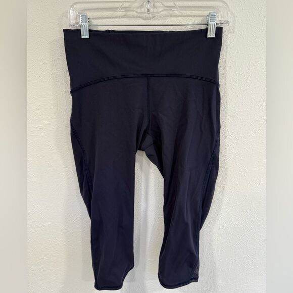 Lululemon Leggings Womens Train Times Crop 17" Navy Run Athletic Yoga Gym Size 8 - Picture 1 of 3